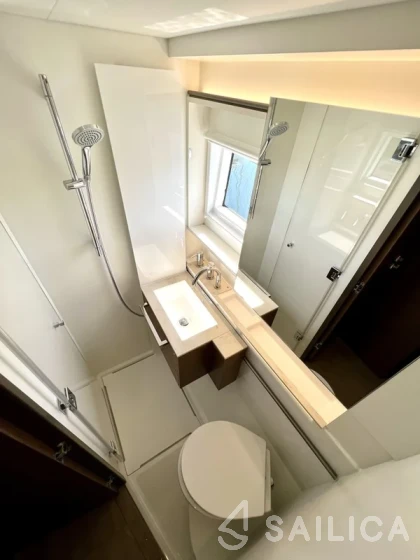 Lagoon 50 - Yacht Charter Sailica
