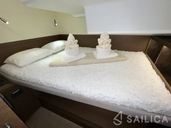 Lagoon 50 - Yacht Charter Sailica