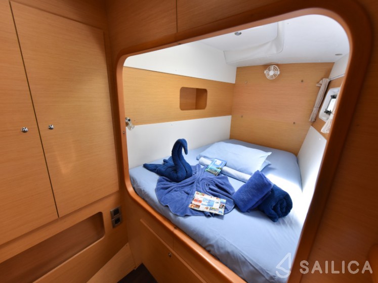 Lagoon 440 - Yacht Charter Sailica