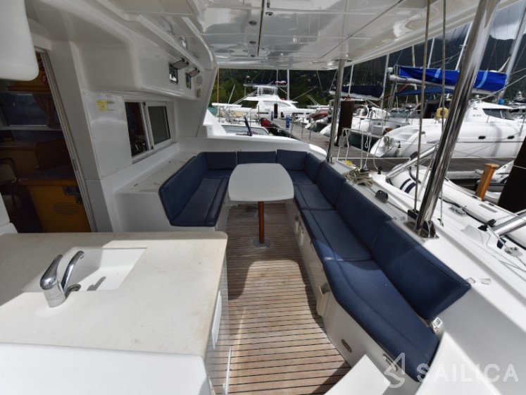 Lagoon 440 - Yacht Charter Sailica