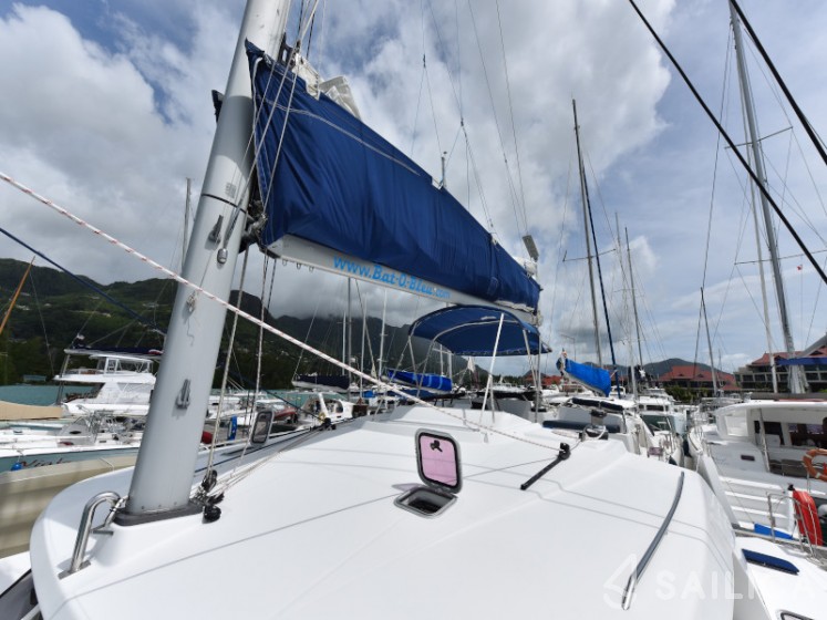 Lagoon 440 - Yacht Charter Sailica