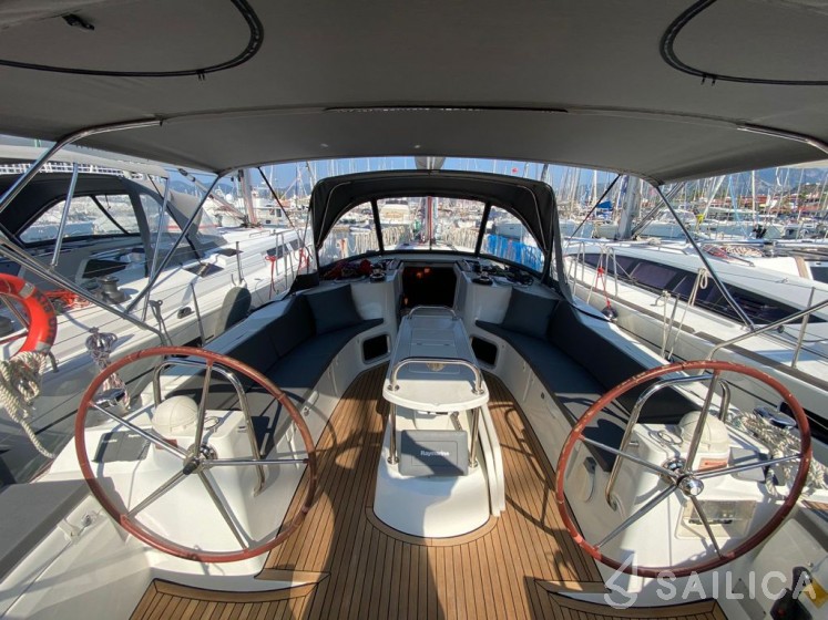 Sun Odyssey 44i - Yacht Charter Sailica