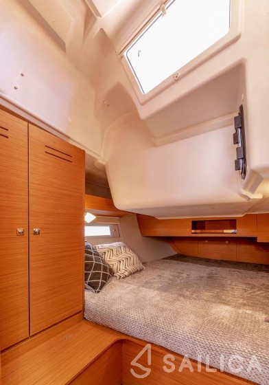 Dufour 390 Grand Large - Yacht Charter Sailica
