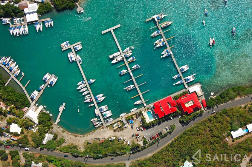 Dufour 390 Grand Large - Yacht Charter Sailica