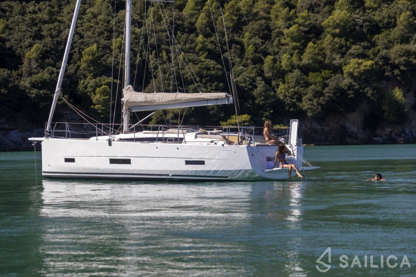 Dufour 390 Grand Large - Yacht Charter Sailica