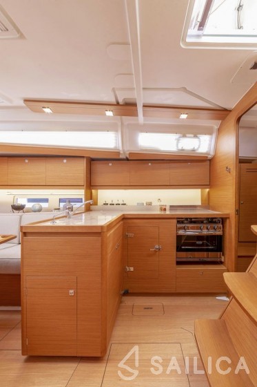 Dufour 390 Grand Large - Yacht Charter Sailica