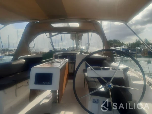 Dufour 390 Grand Large - Yacht Charter Sailica