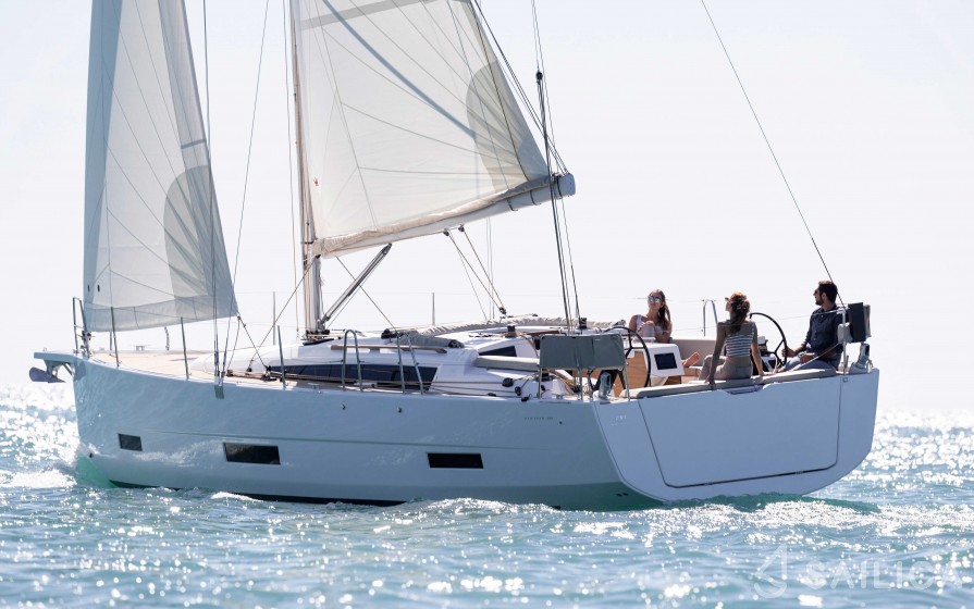 Dufour 390 Grand Large - Yacht Charter Sailica