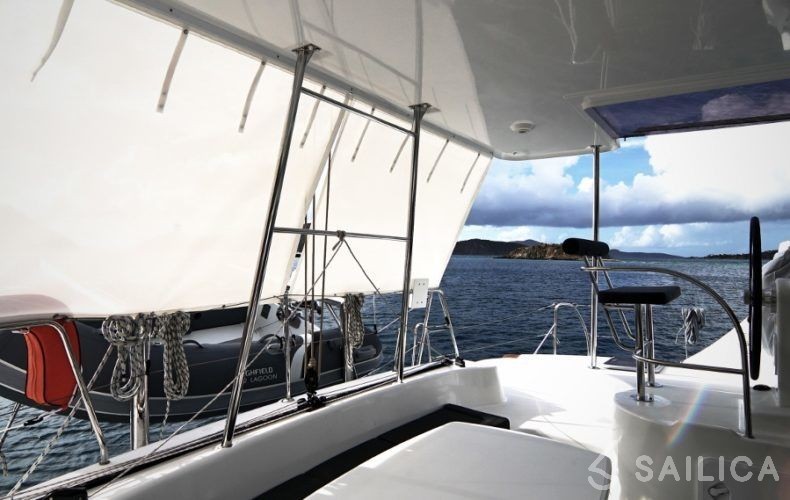 Lagoon 380 - Yacht Charter Sailica