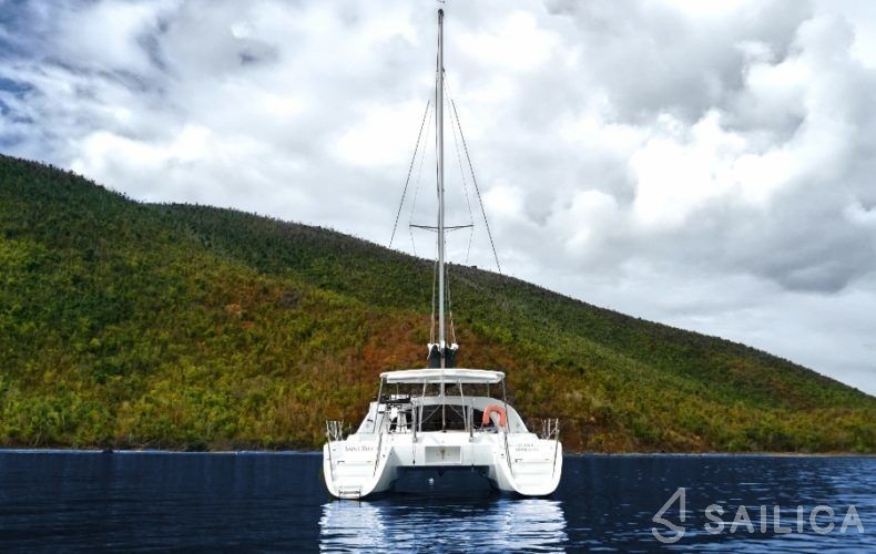 Lagoon 380 - Yacht Charter Sailica