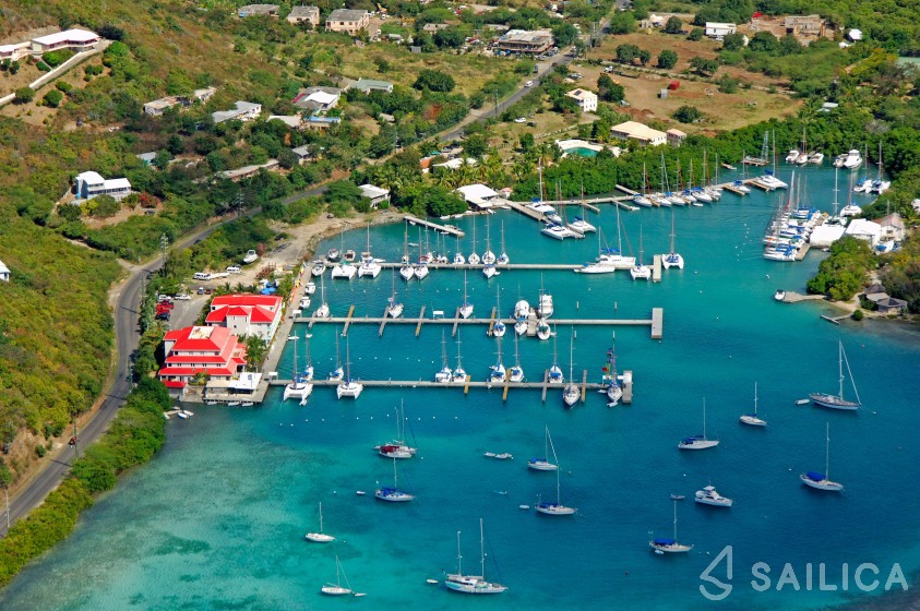 Bali 4.4 - Yacht Charter Sailica