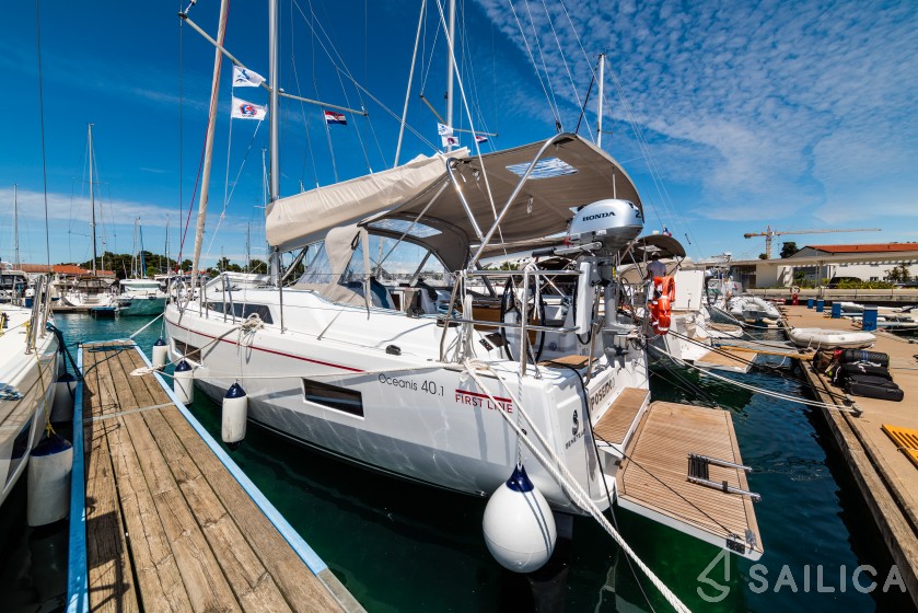 Oceanis 40.1 - Yacht Charter Sailica