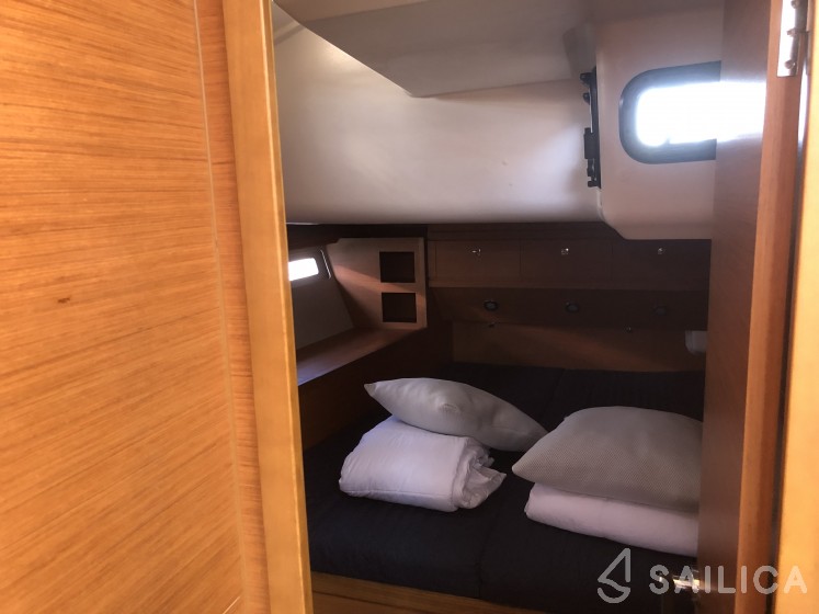 Dufour 56 Exclusive - Yacht Charter Sailica