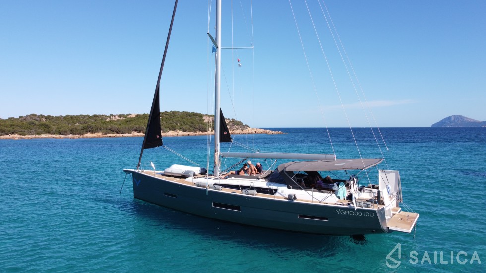 Dufour 56 Exclusive - Yacht Charter Sailica