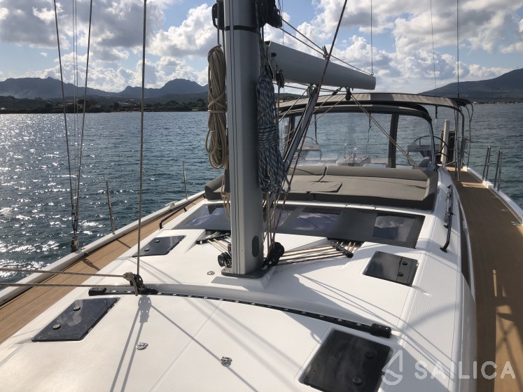 Dufour 530 - Yacht Charter Sailica