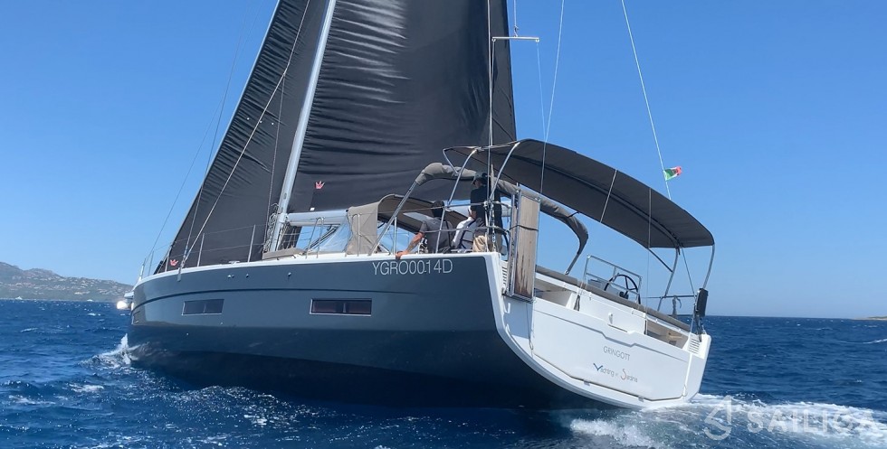 Dufour 530 - Yacht Charter Sailica