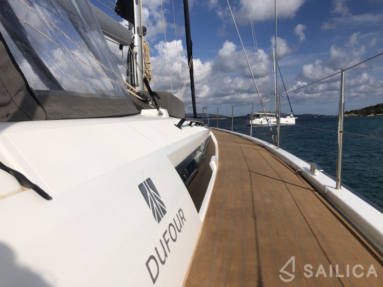 Dufour 530 - Yacht Charter Sailica