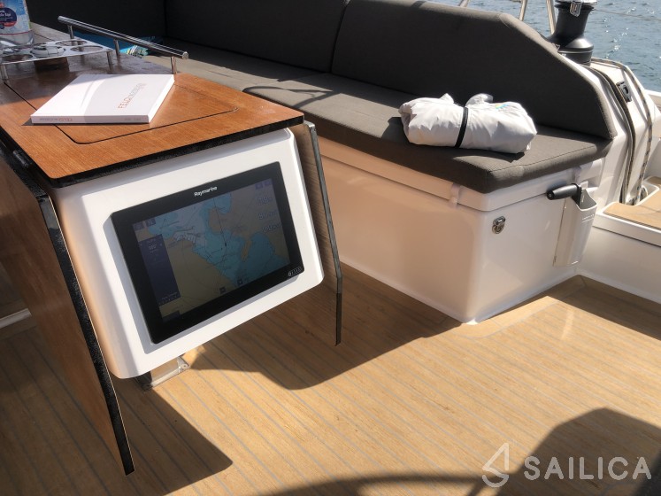 Dufour 530 - Yacht Charter Sailica
