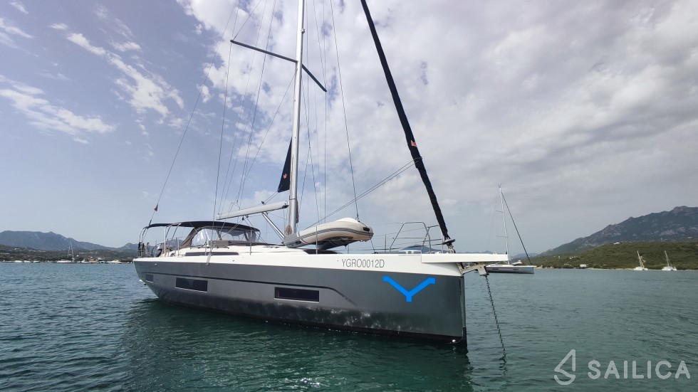 Dufour 470 - Yacht Charter Sailica