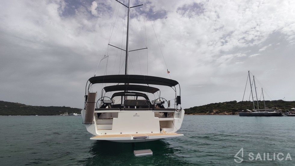 Dufour 470 - Yacht Charter Sailica