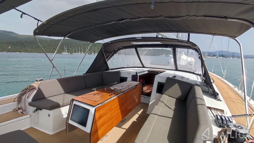 Dufour 470 - Yacht Charter Sailica