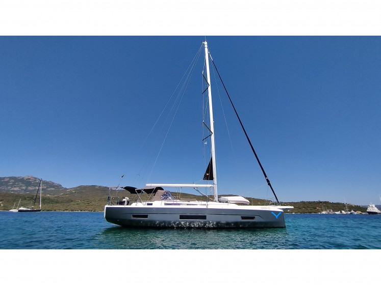 Dufour 470 - Yacht Charter Sailica