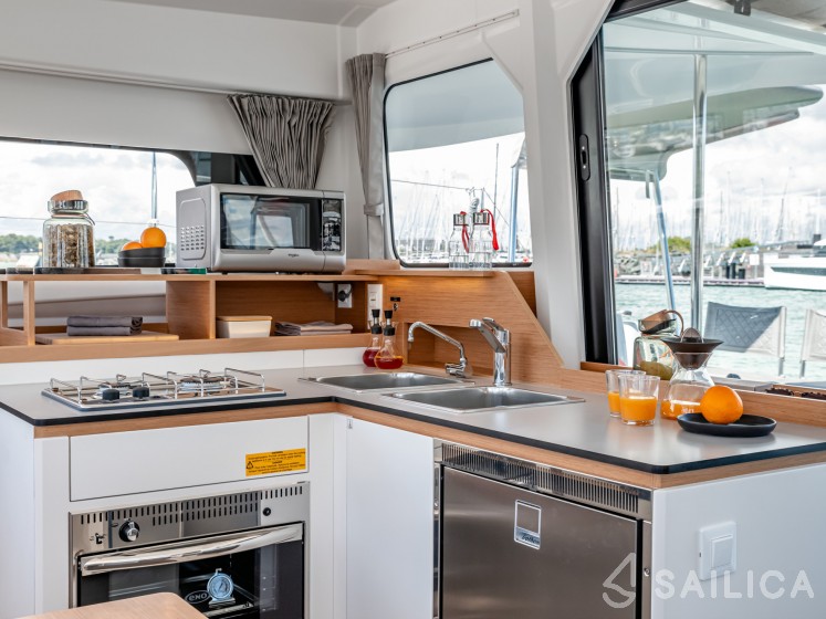 Excess 11 - Yacht Charter Sailica