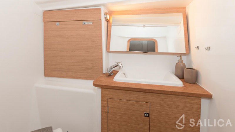 Dufour 382 GL - Yacht Charter Sailica