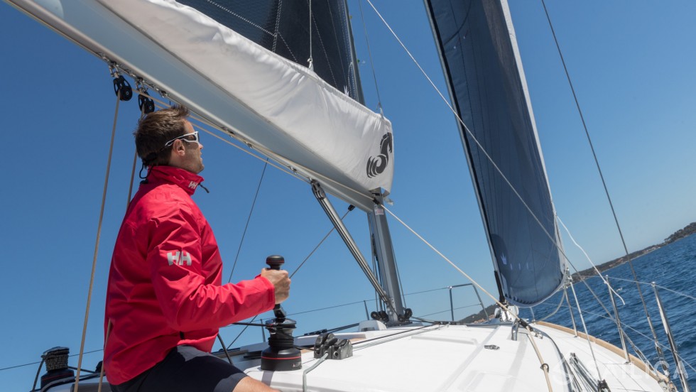 Oceanis 38.1 - Yacht Charter Sailica