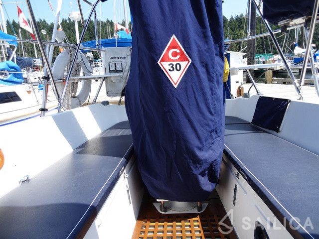 Catalina 30 - Yacht Charter Sailica