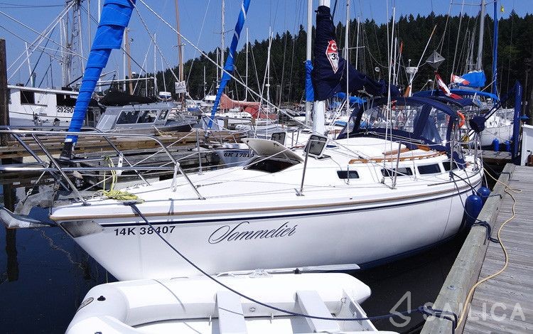 Catalina 30 - Yacht Charter Sailica