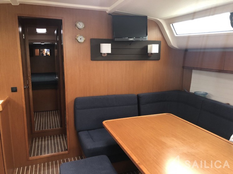Bavaria 51 Cruiser - Yacht Charter Sailica