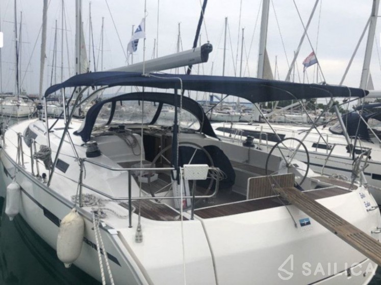 Bavaria 51 Cruiser - Yacht Charter Sailica