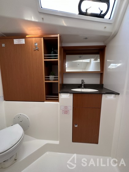 Bavaria 51 Cruiser - Yacht Charter Sailica