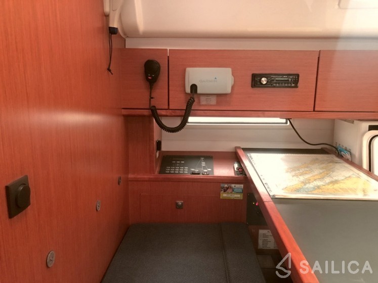 Bavaria 51 Cruiser - Yacht Charter Sailica