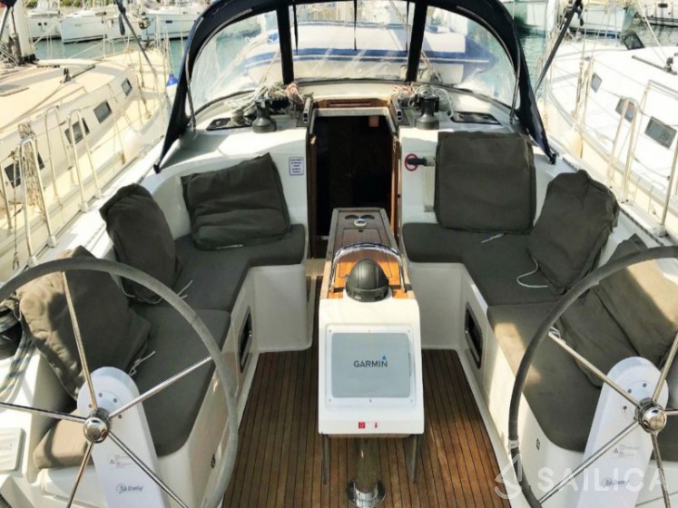 Bavaria 46 Cruiser - Yacht Charter Sailica