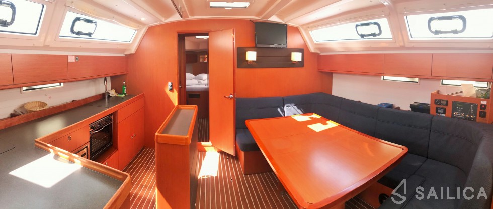 Bavaria 46 Cruiser - Yacht Charter Sailica