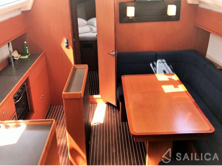 Bavaria 46 Cruiser - Yacht Charter Sailica