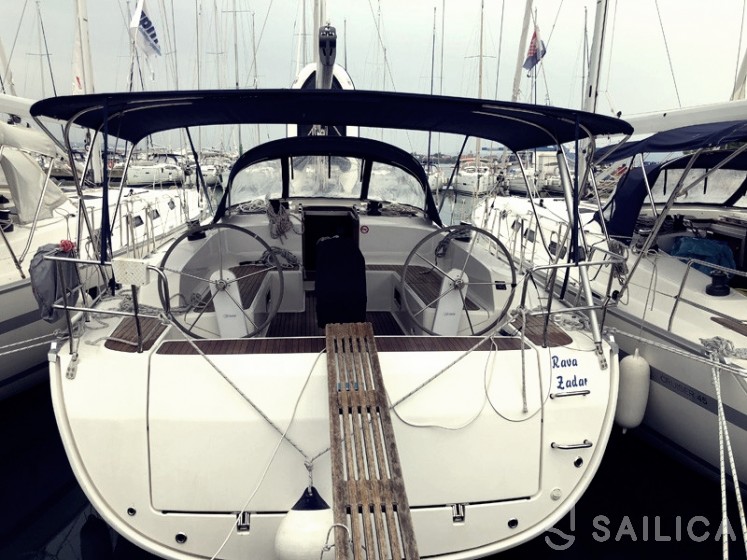 Bavaria 46 Cruiser - Yacht Charter Sailica