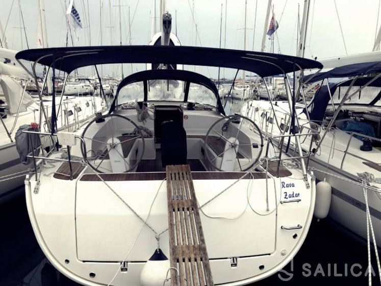 Bavaria 46 Cruiser - Yacht Charter Sailica