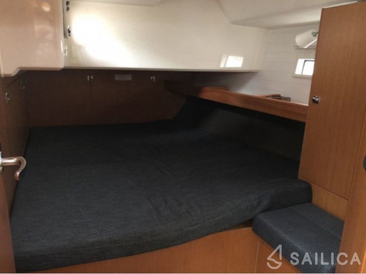 Bavaria 46 Cruiser - Yacht Charter Sailica