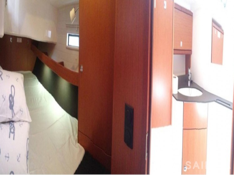 Bavaria 46 Cruiser - Yacht Charter Sailica