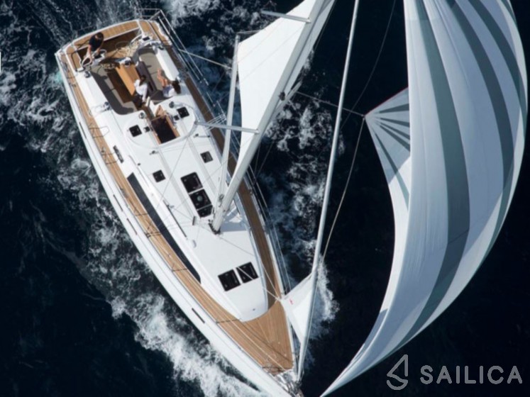 Bavaria 46 Cruiser - Yacht Charter Sailica