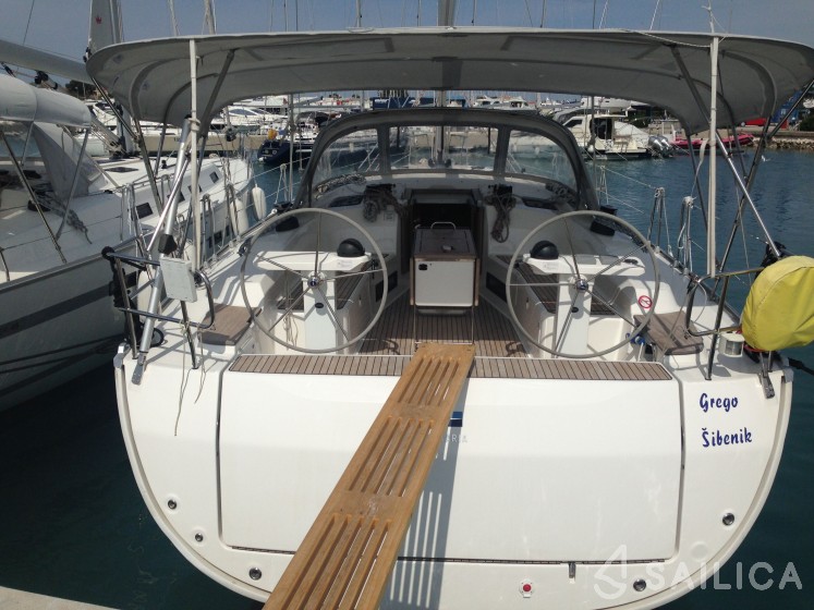 Bavaria 45 Cruiser - Yacht Charter Sailica