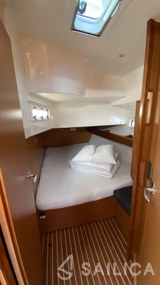 Bavaria 45 Cruiser - Yacht Charter Sailica