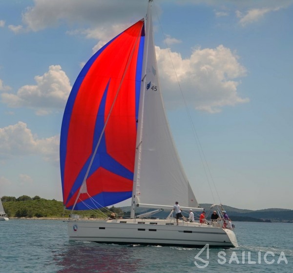 Bavaria 45 Cruiser - Yacht Charter Sailica