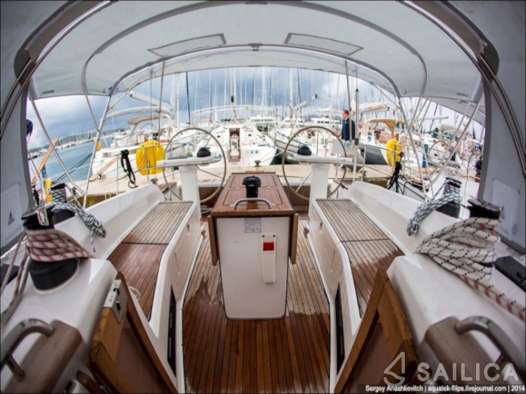 Bavaria 45 Cruiser - Yacht Charter Sailica