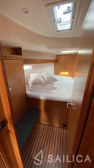 Bavaria 45 Cruiser - Yacht Charter Sailica