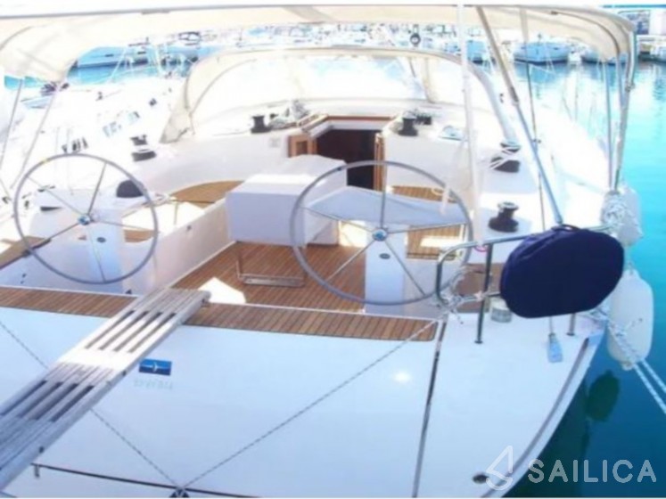 Bavaria 45 Cruiser - Yacht Charter Sailica