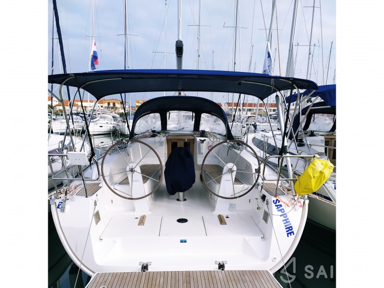 Bavaria 41 Cruiser - Yacht Charter Sailica